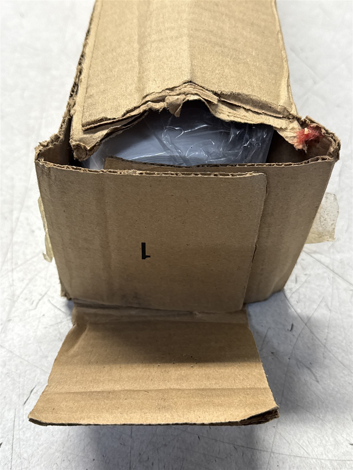GENUINE HP C6030C HEAVYWEIGHT COATED PAPER ROLL 36in X 100ft NEW OPEN BOX