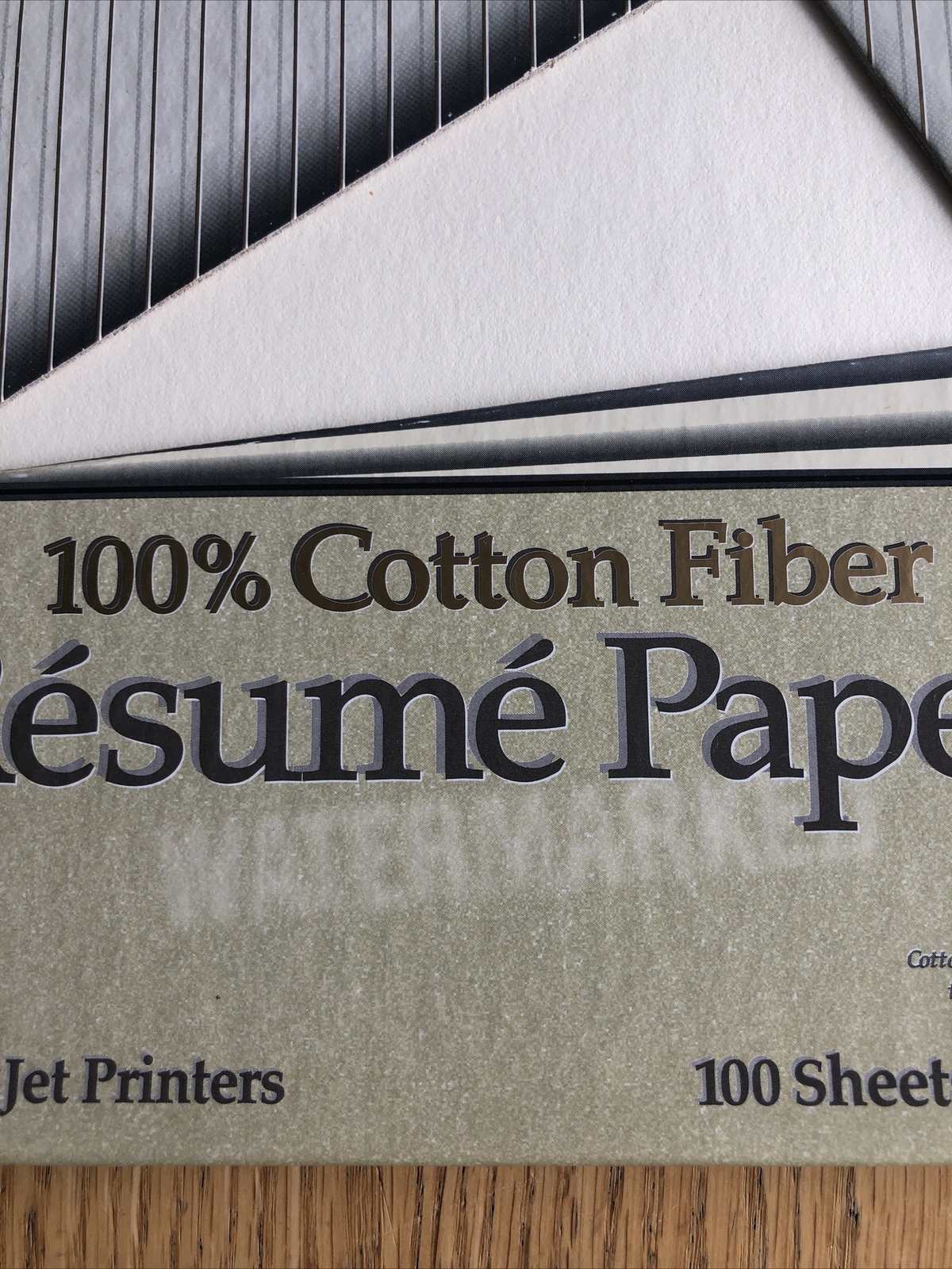 Southworth 100% Cotton Resume Printer Paper, 8.5″ x 11″, 100 Sheets Ivory 24#