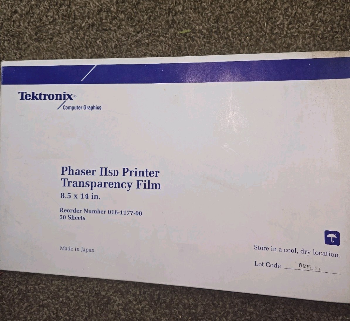 New Tektronix Phaser IISD Transparency Film 8.5″ x 11″ 016-1179-00