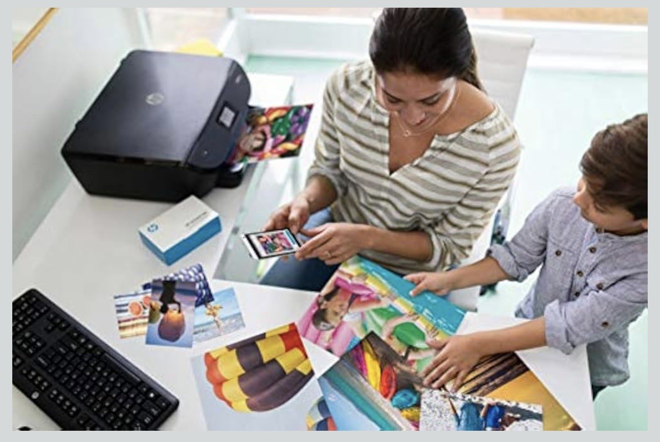 Hewlett Packard Q6638A 4 x 6 inch Glossy Printer Paper – 100 Sheets
