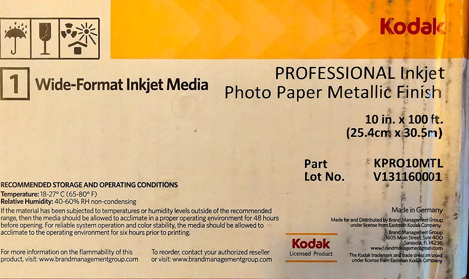 Kodak Professional Metallic Photographic Paper 255 gm, 10″ x 100′ Roll