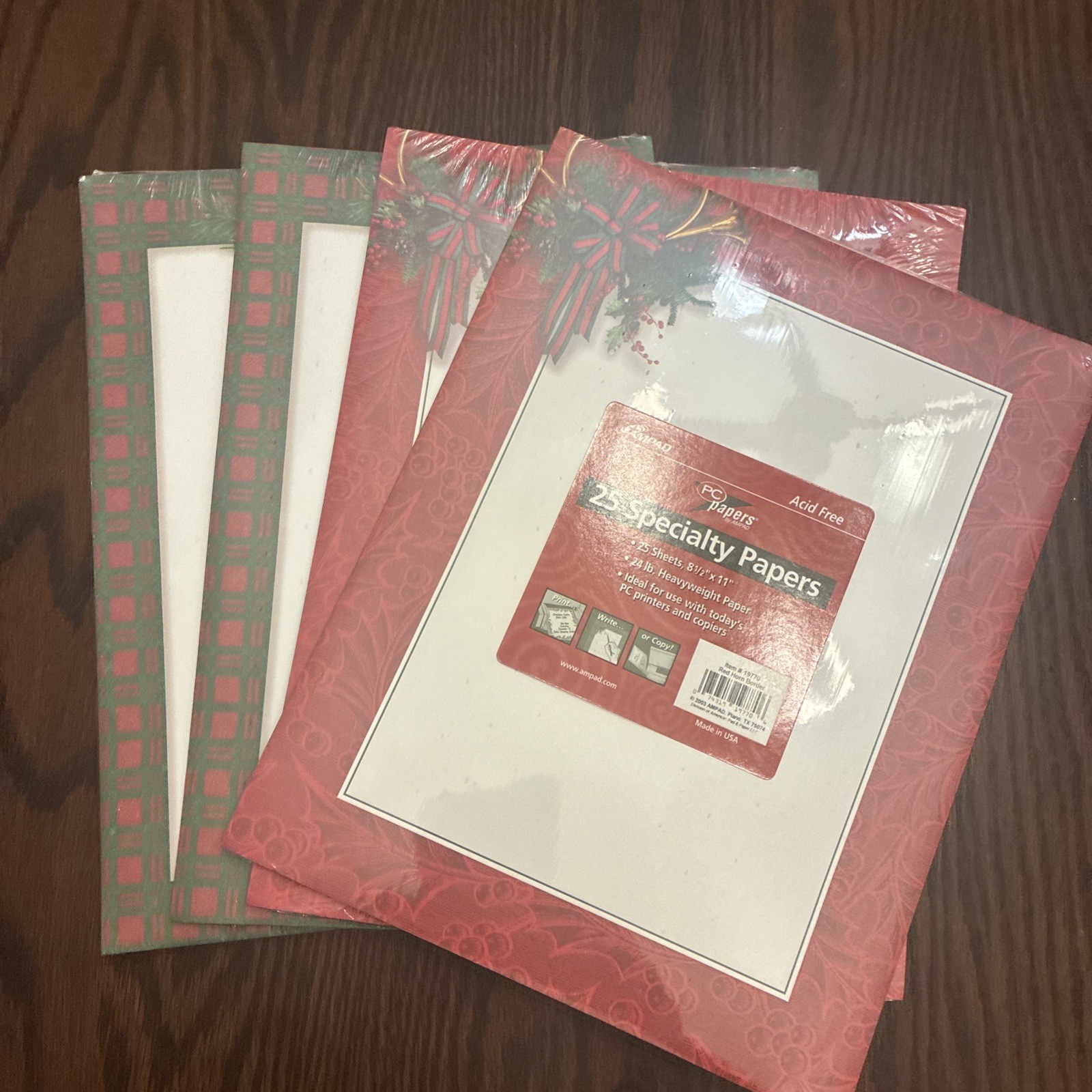 4 Packs Of 25 Each Specialty Holiday/Christmas Paper – New