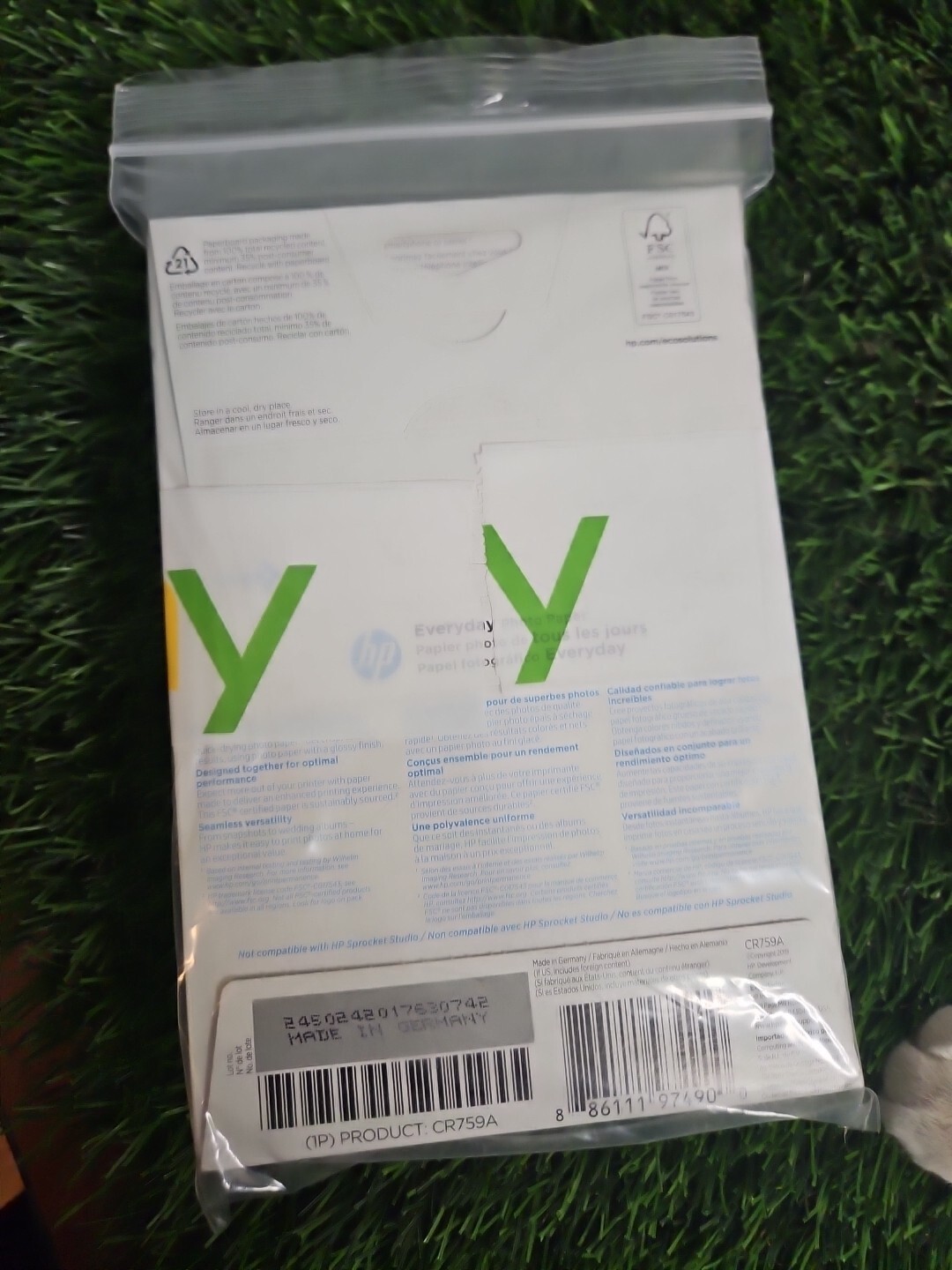 HP Everyday Photo Paper Glossy 53 Lb 4 x 6 in. 200 Total sheets