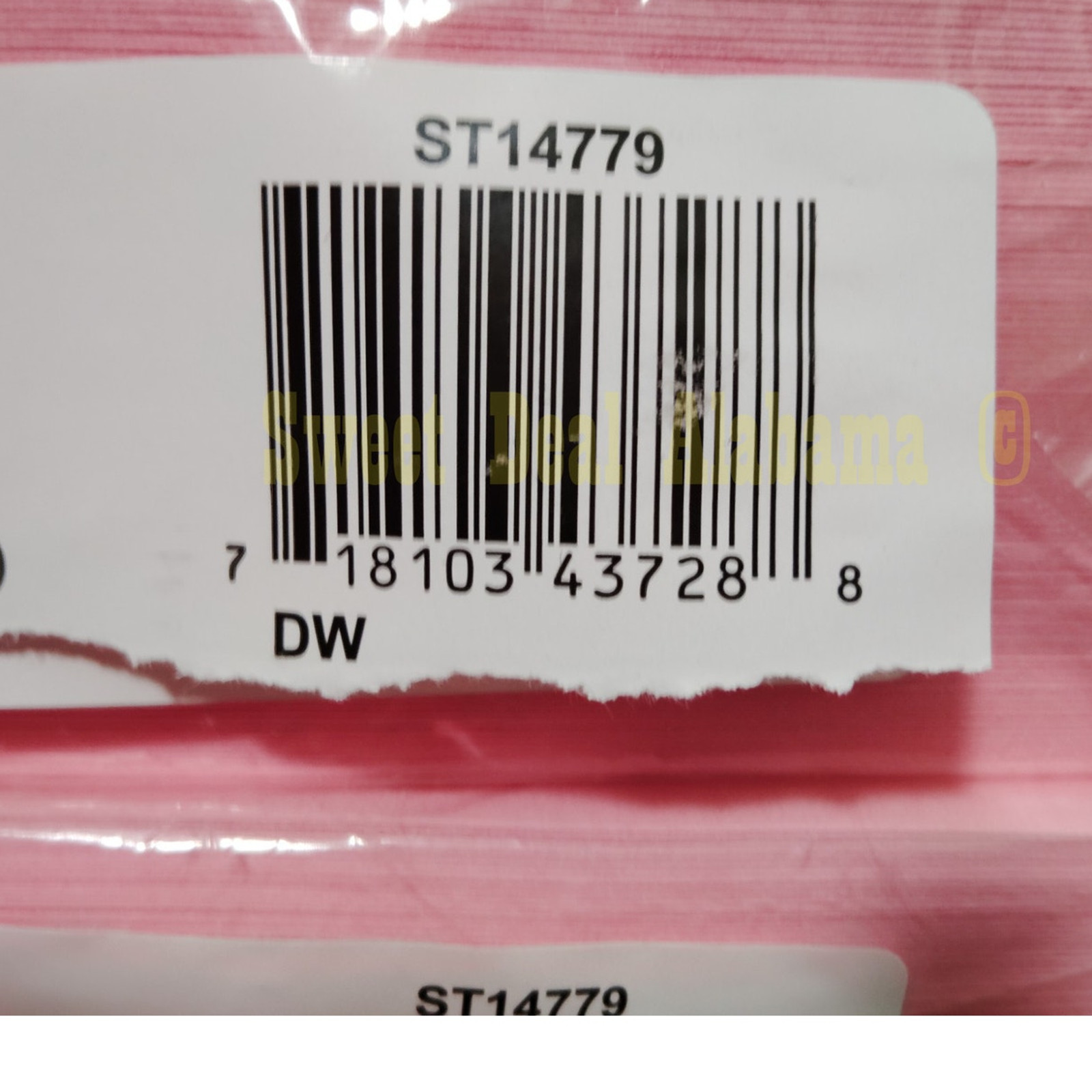 3 Reams, 1500 Pages, Staples Pastel Pink Copy Paper 8-1/2″ X 11″ No.14779