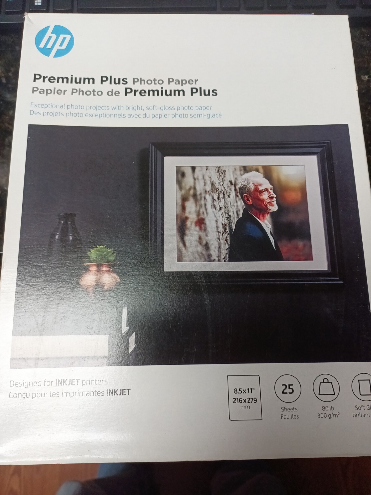 Genuine HP Premium Plus Photo Paper, 80 lbs., Soft-Gloss, 8-1/2 x 11, 25