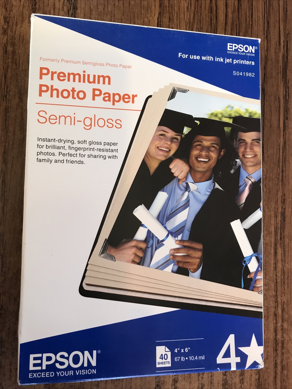 Epson – S041982 – Premium Photo Paper Semi-Gloss 4X6 40 Sheet – 110Ml Stylus Pro